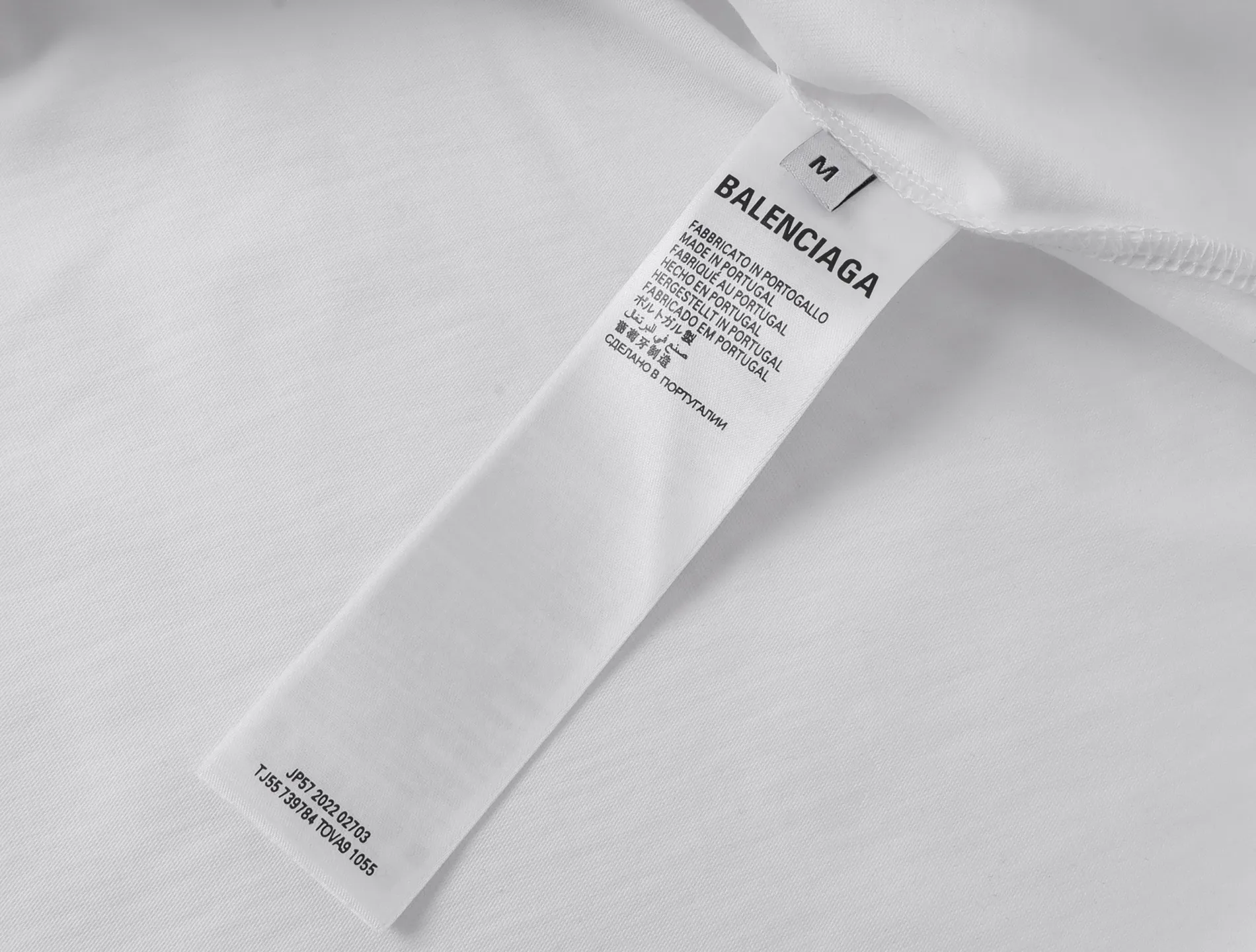 【 . Quality】BALENCI*GA/ .SS 26 New Arrival 。 LOGO T 。 . Authentic 。 ！ ZP 。 260 ， . ， ， 。 。 ， 。 OS . Same Style ：BL 263785 ：White Size：XS S M L